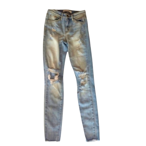 KanCan Denim - KanCan skinny jeans frayed hem distressed light wash denim skinny jeans W24 L30